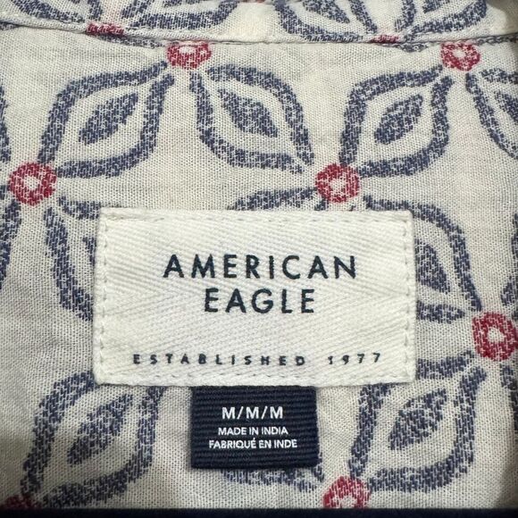 AMERICAN EAGLE Mens Short Sleeve Button Down Geometric Shirt Jacquard NWOT M - Picture 6 of 6